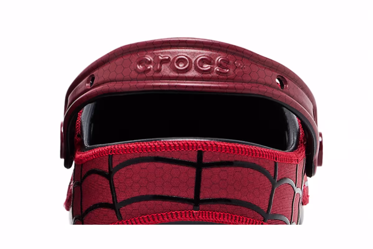 Marvel x Crocs Classic Clog Spiderman Neo, view 8