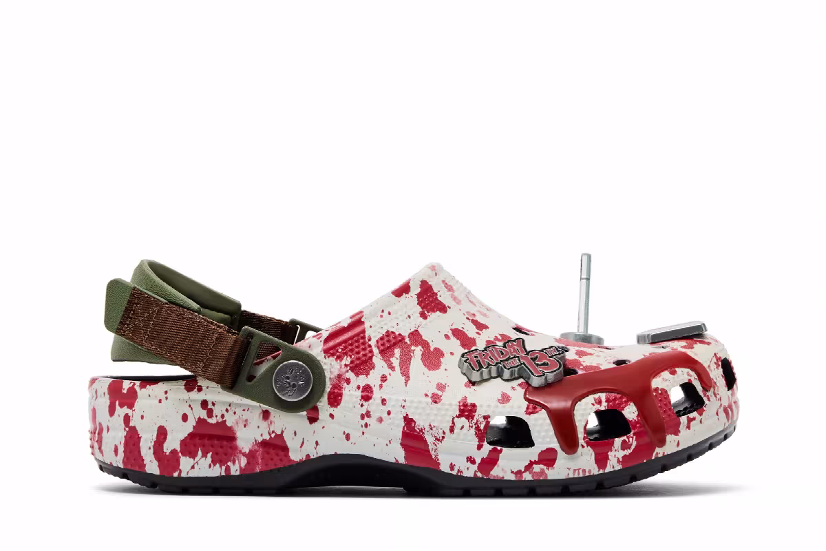 Friday The 13th x Crocs Classic Clog Horror Pack - Jason, view 2