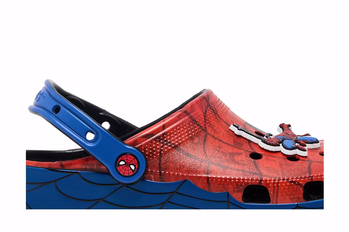 Marvel x Crocs Classic Clog Spiderman Web, view 3