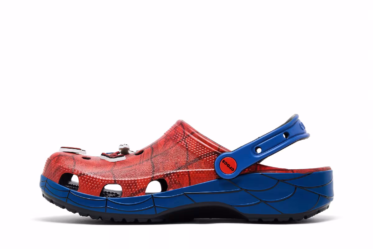Marvel x Crocs Classic Clog Spiderman Web, view 4