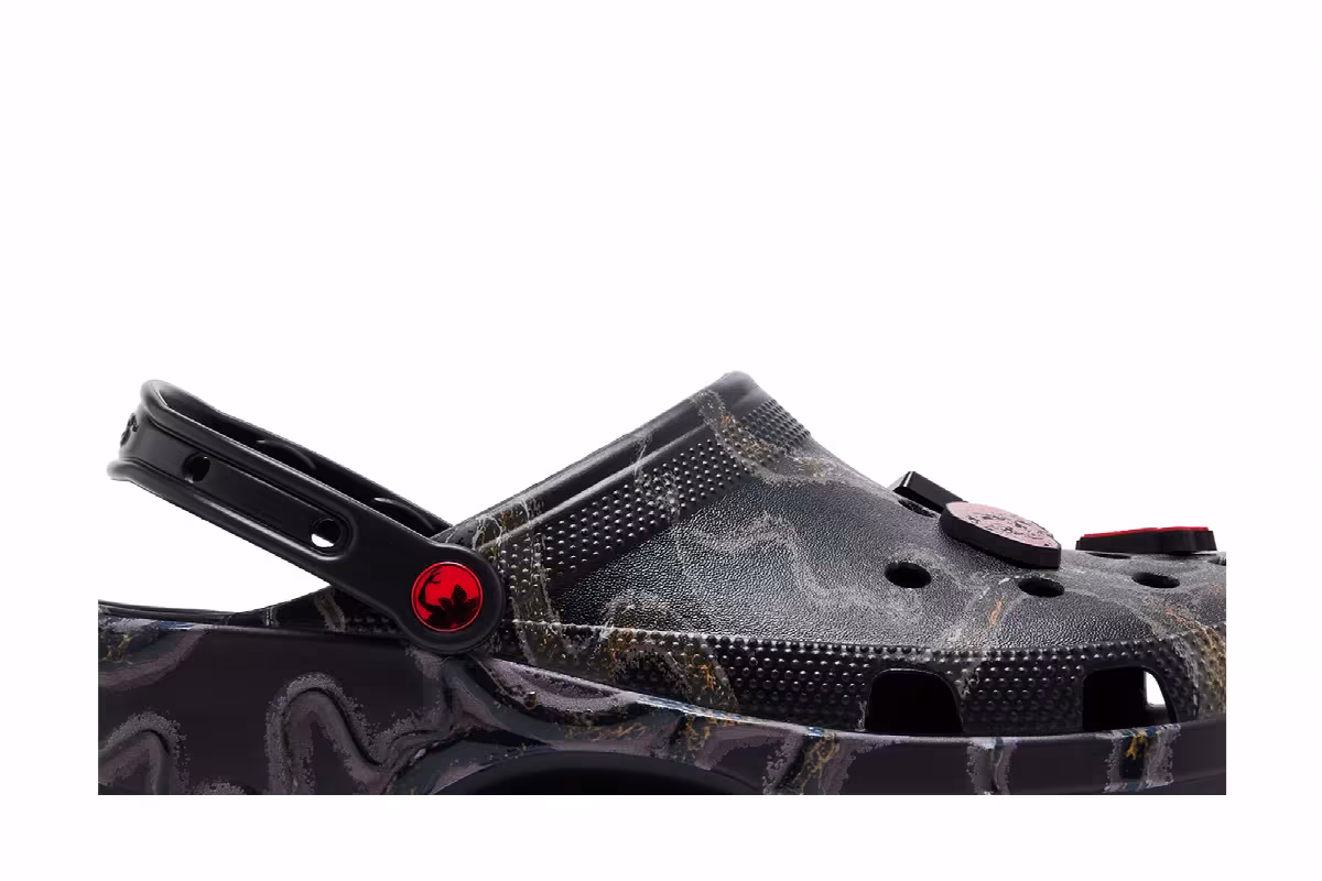 Stranger Things x Crocs Classic Clog Black Red, view 3