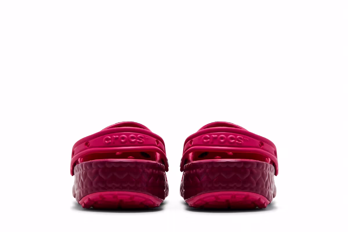 Juicy Couture x Crocs Classic Clog Pink, view 7
