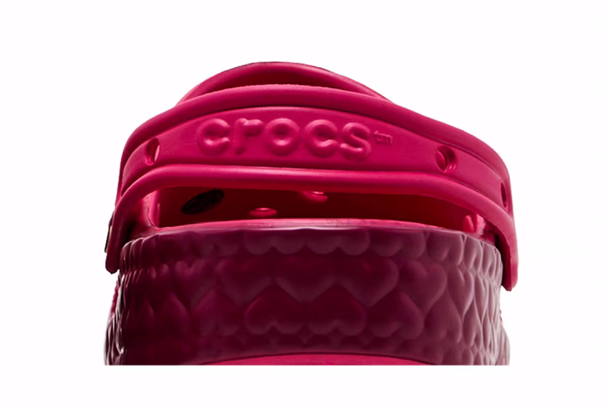 Juicy Couture x Crocs Classic Clog Pink, view 8
