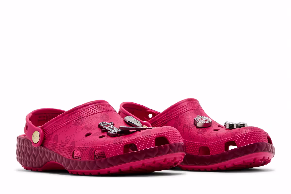 Juicy Couture x Crocs Classic Clog Pink, view 9