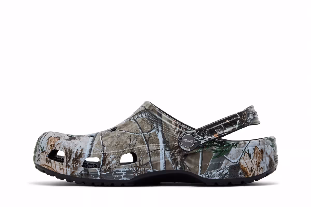 JJJJound x Crocs Classic Clog Realtree AP Camo, view 4
