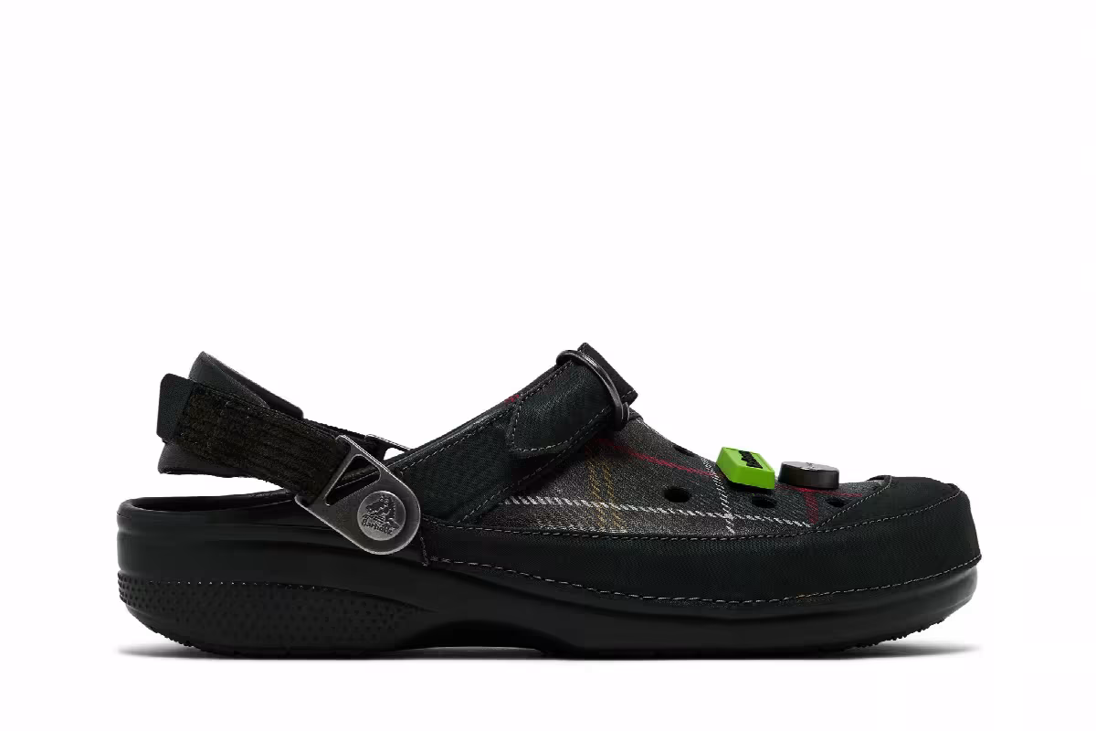 Barbour x Crocs Classic Clog Kelp Plaid, view 2