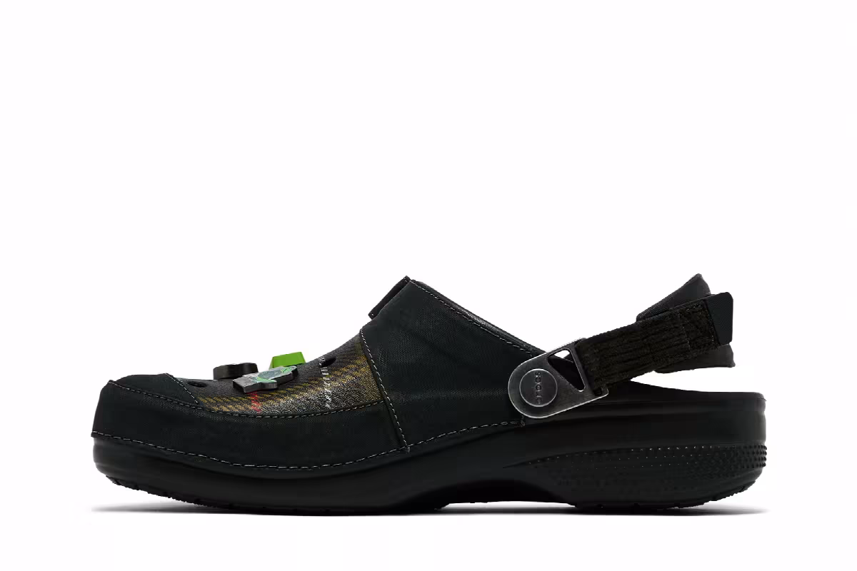 Barbour x Crocs Classic Clog Kelp Plaid, view 4