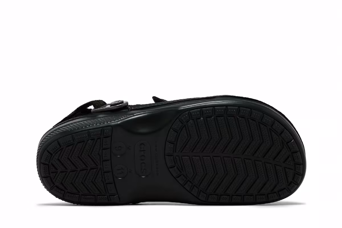 Barbour x Crocs Classic Clog Kelp Plaid, view 5