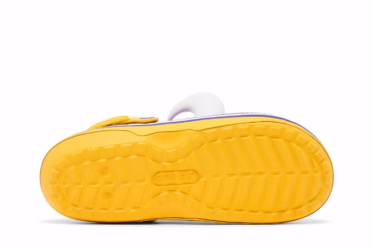 NFL x Crocs Classic Lined Clog Minnesota Vikings, view 5