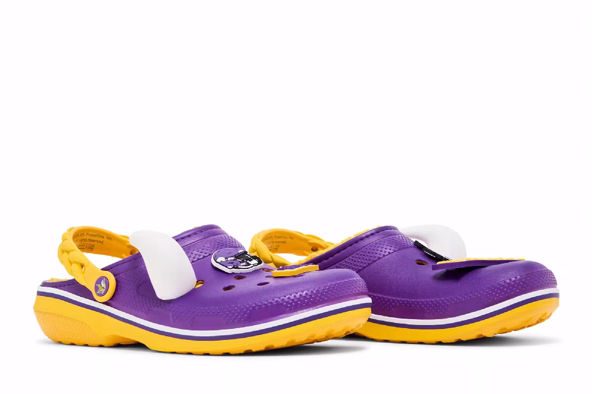 NFL x Crocs Classic Lined Clog Minnesota Vikings, view 9