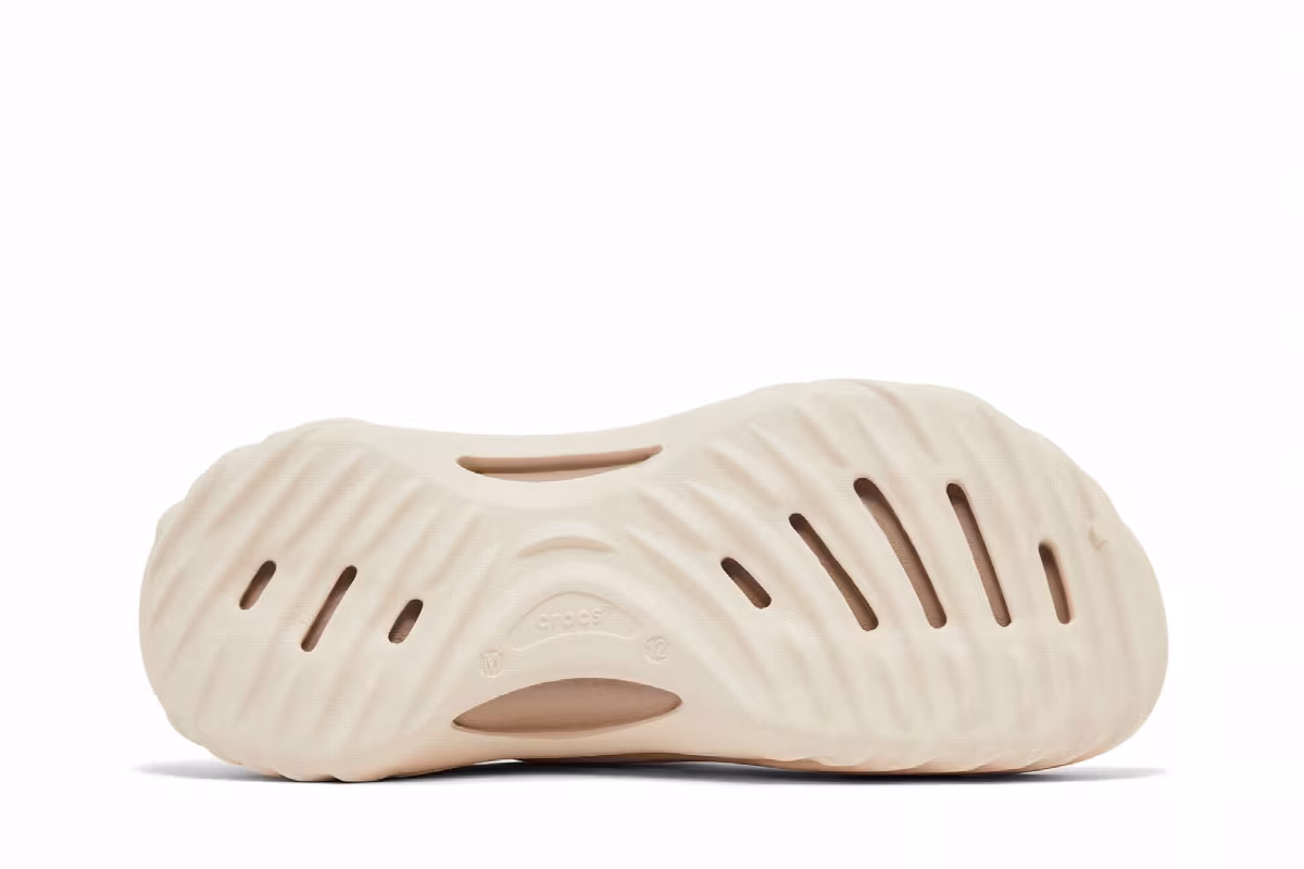Crocs Echo Wave Almond Tint, view 5