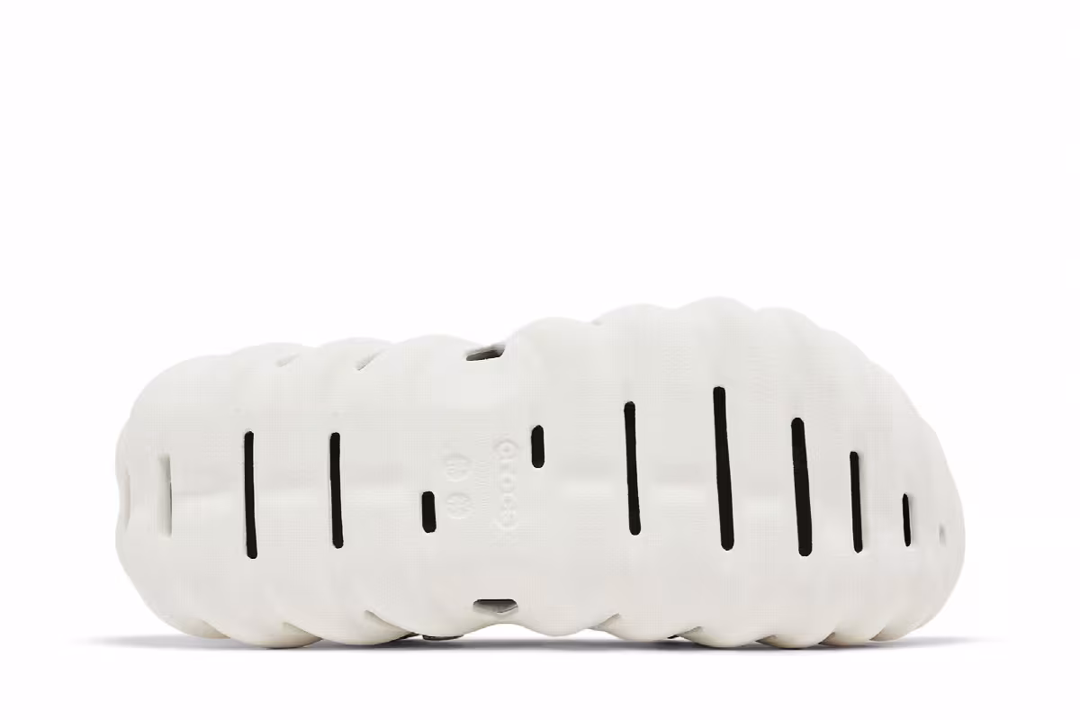 Dragon Ball Z x Crocs Echo Clog Vegeta, view 5