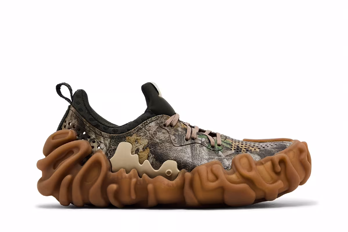 Salehe Bembury x Realtree x Crocs Pollex Juniper Edge Camo, view 2