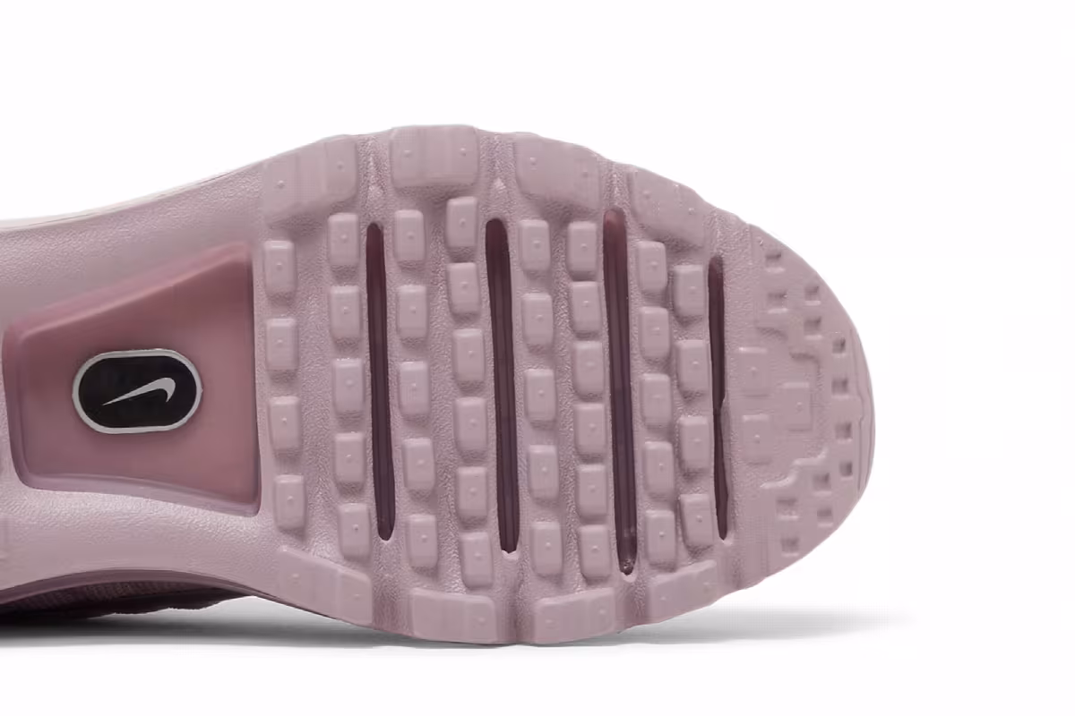 Nike Women's Air Max 2017 Plum Fog, view 6