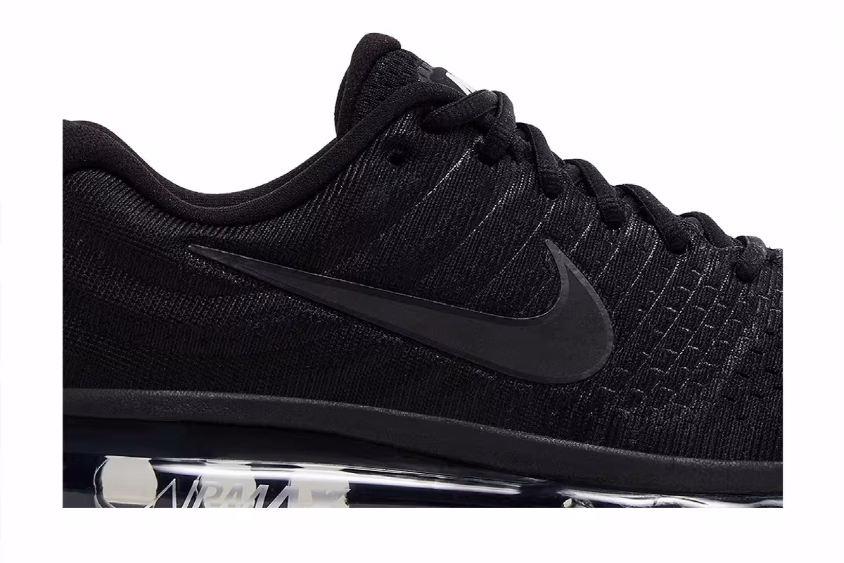 Nike Women's Air Max 2017 Triple Black 2024, view 3