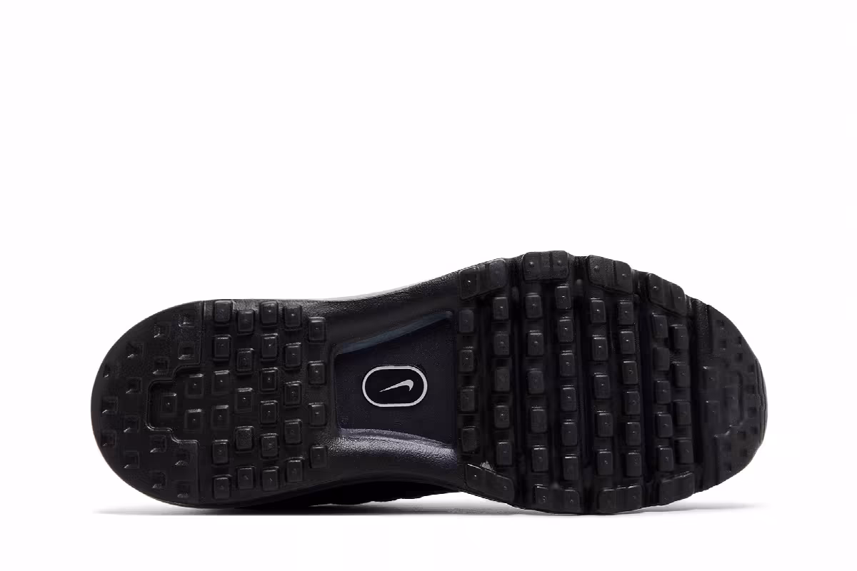 Nike Women's Air Max 2017 Triple Black 2024, view 5