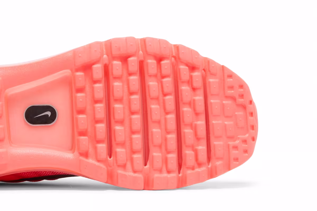 Nike Women's Air Max 2017 Hot Punch, view 6