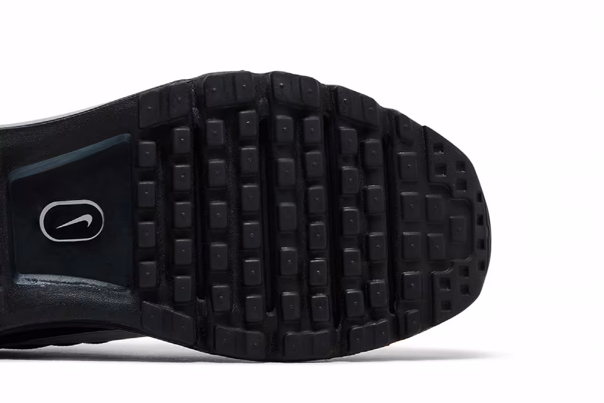 Nike Women's Air Max 2017 Black 2022, view 6