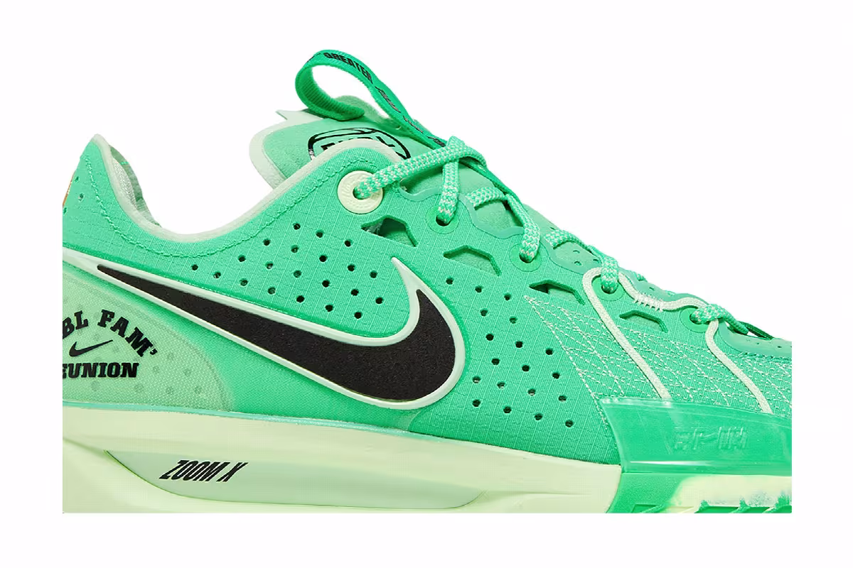 Nike Air Zoom GT Cut 3 EYBL, view 3