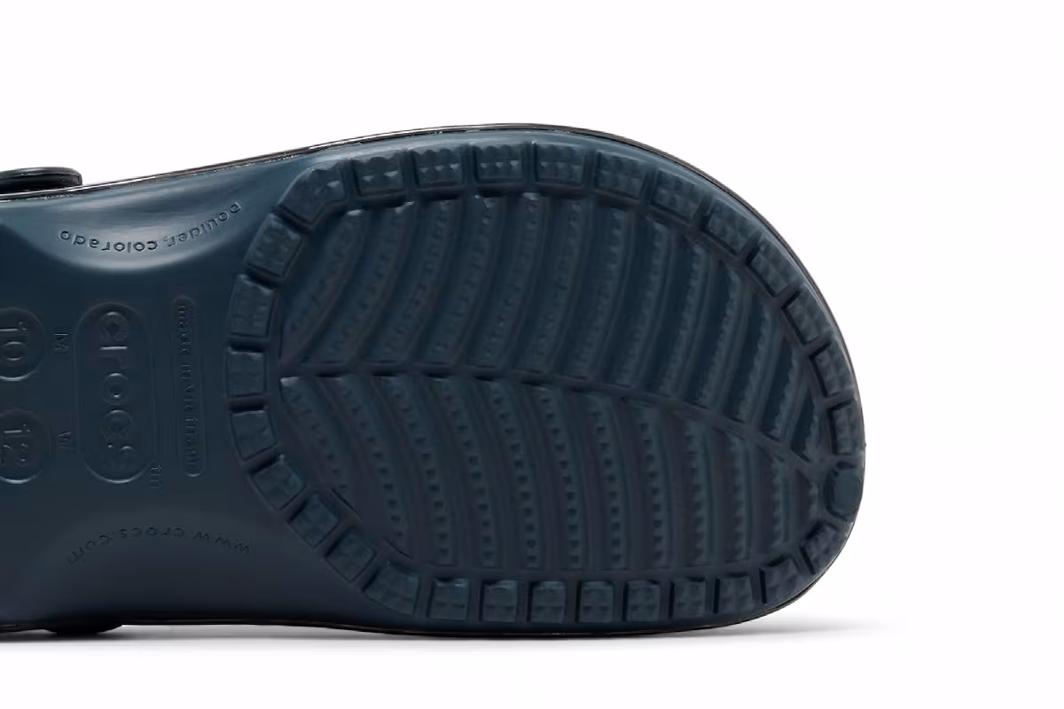 Naruto Shippuden x Crocs Classic Clog Itachi, view 6