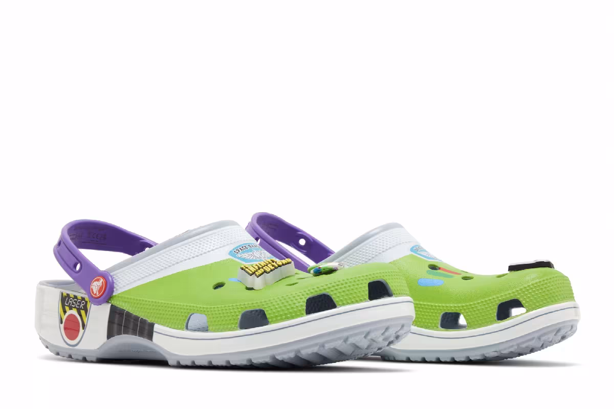 Toy Story x Crocs Classic Clog Buzz Lightyear, view 9