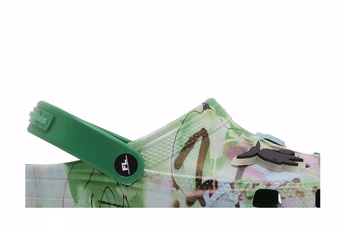 Futura Laboratories x Crocs Classic Clog Green Ivy, view 3