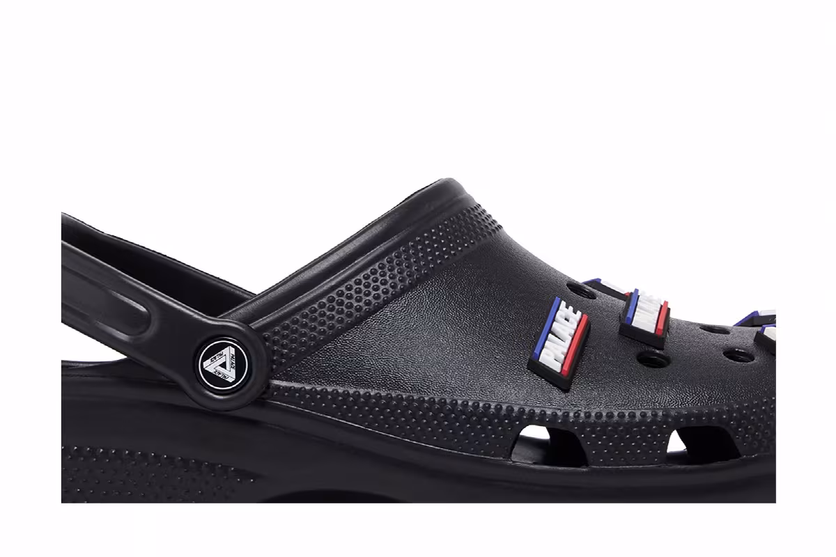 Palace x Crocs Classic Clog Black, view 3
