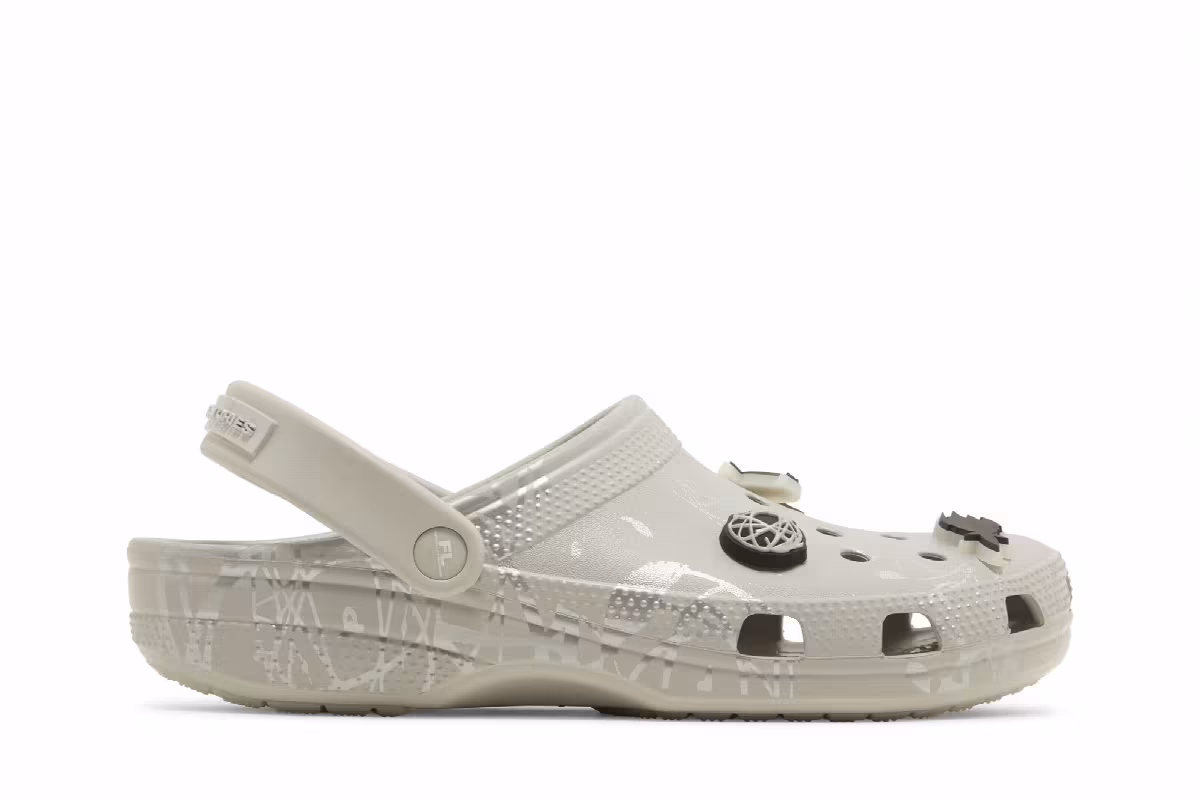 Futura Laboratories x Crocs Classic Clog Pearl White, view 2