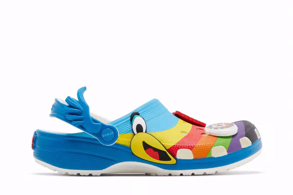 Froot Loops x Crocs Classic Clog Toucan Sam, view 2
