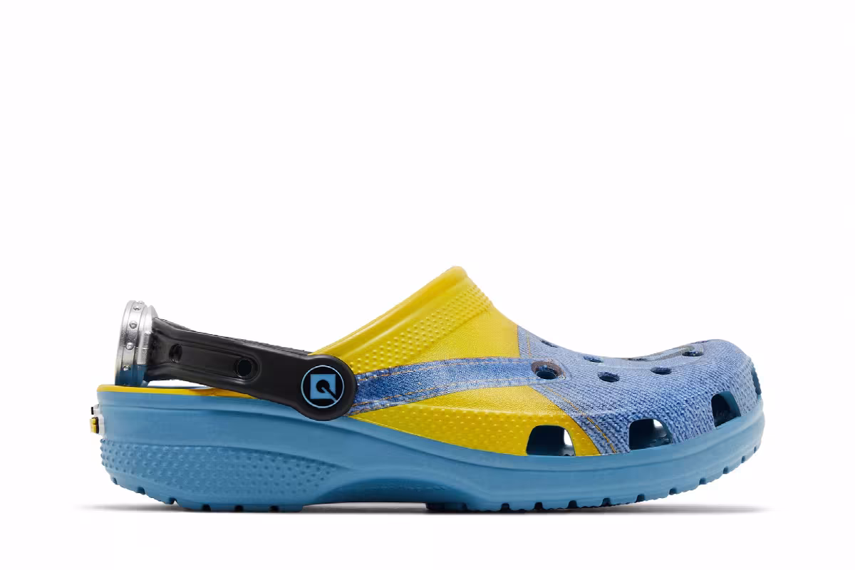 Despicable Me x Crocs Classic Clog Kids Minions, view 2