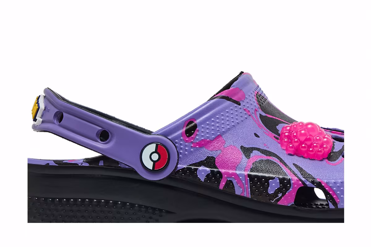 Pokémon x Crocs Classic Clog Kids Gengar, view 3