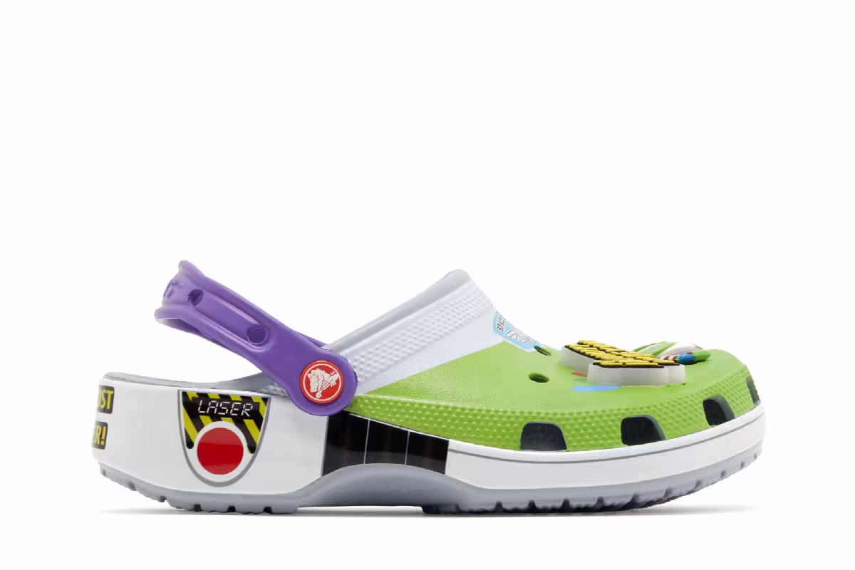 Toy Story x Crocs Classic Clog Kids Buzz Lightyear, view 2