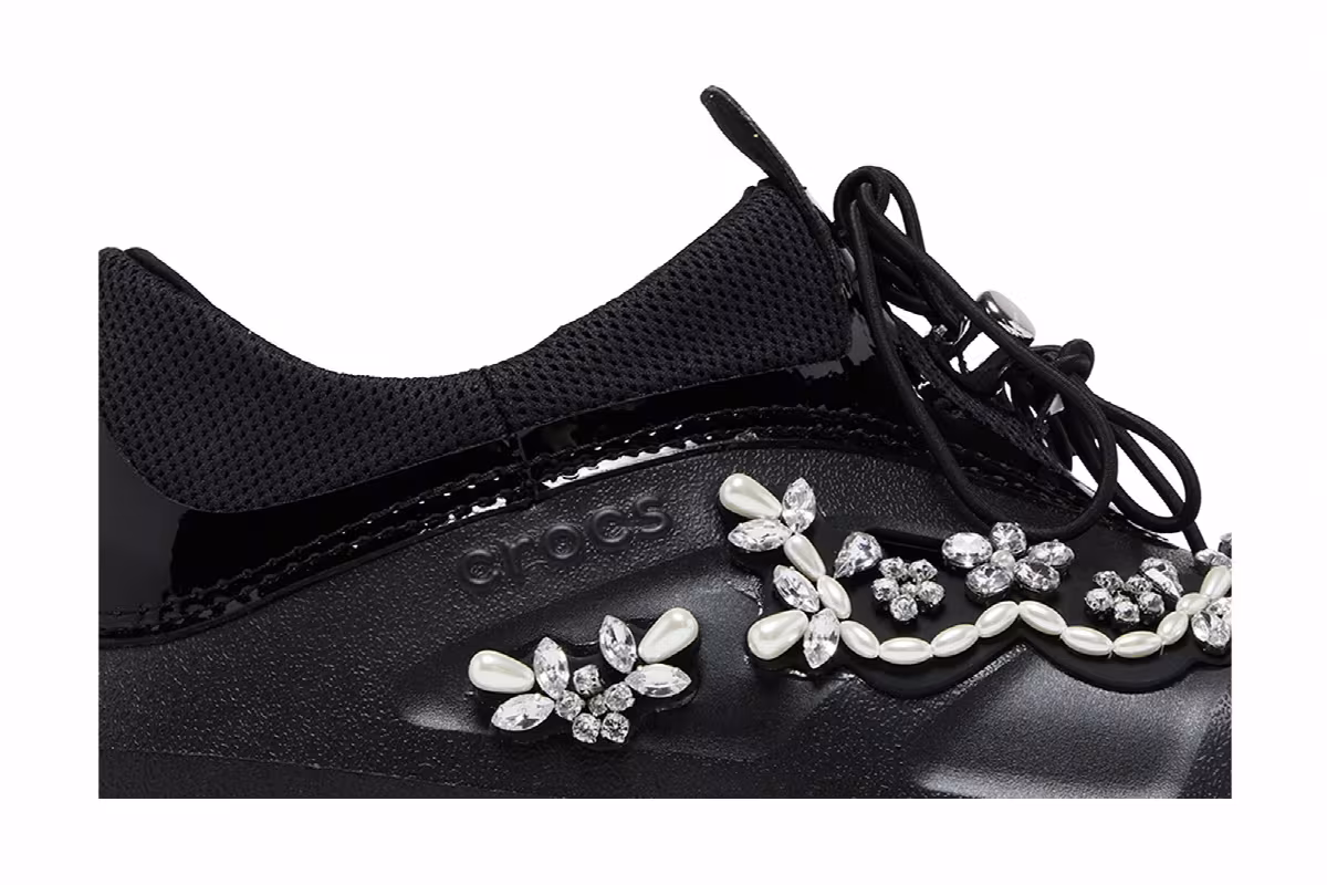 Simone Rocha x Crocs Quick Trail Low Black, view 3
