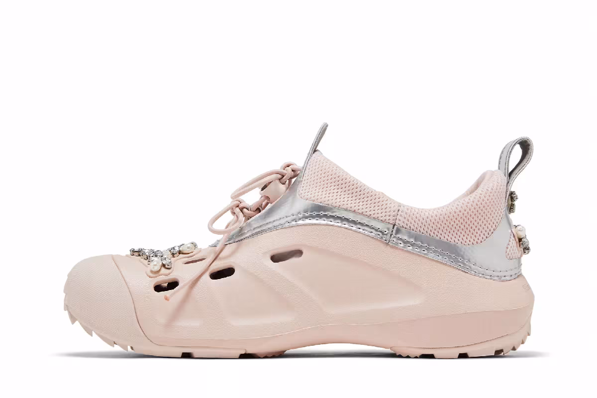 Simone Rocha x Crocs Quick Trail Low Quartz, view 4