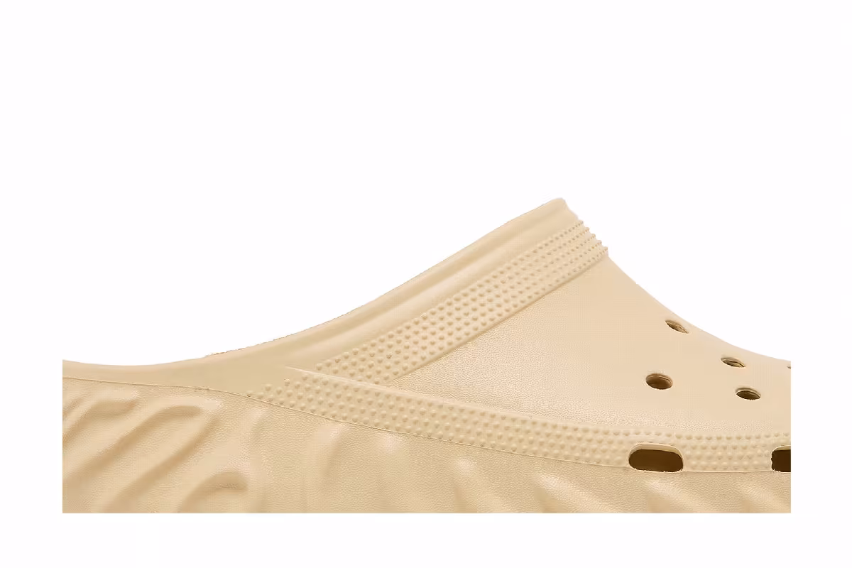 Salehe Bembury x Crocs Saru Clog Jicama, view 3