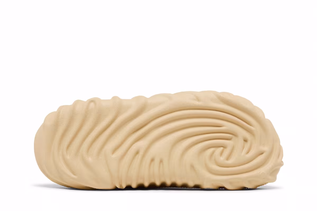 Salehe Bembury x Crocs Saru Clog Jicama, view 5