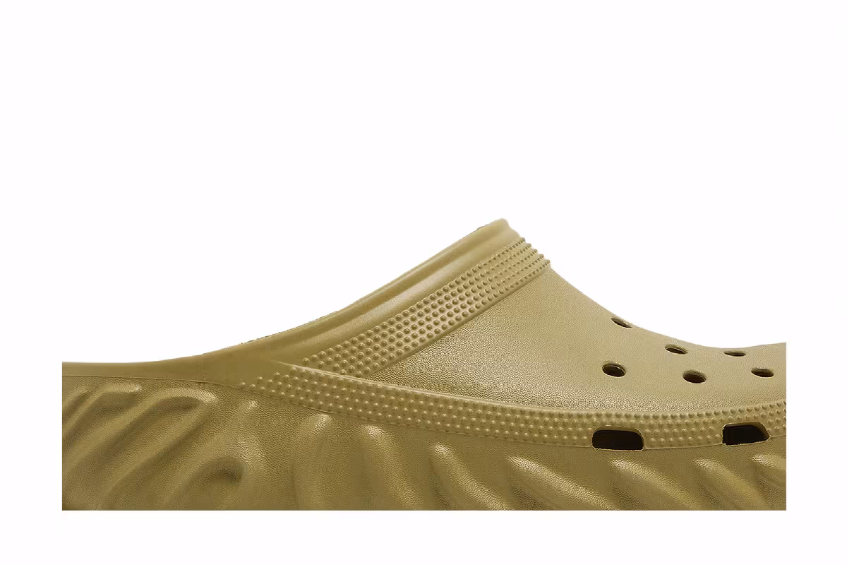 Crocs Salehe Bembury x Saru Clog Pesto, view 3