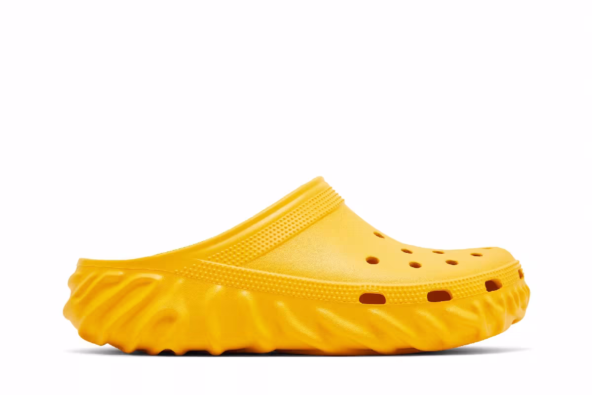Salehe Bembury x Crocs Saru Clog Citrine, view 2
