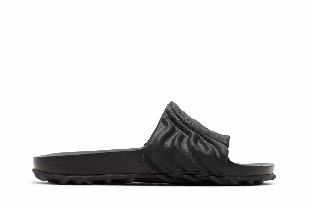 Salehe Bembury x Crocs Pollex Slide Sasquatch, view 2