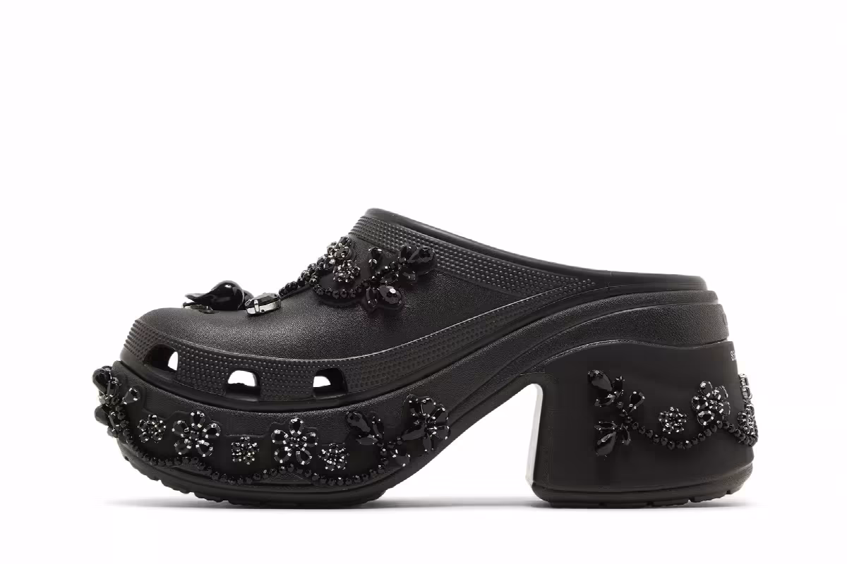 Simone Rocha x Crocs Siren Clog Black, view 4