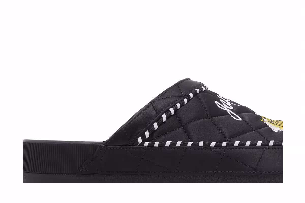 BEAMS x Crocs Dylan Clog Sukajan, view 3