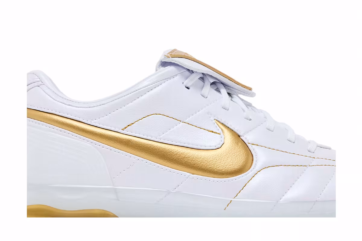 Nike Cryoshot Tiempo Legend R10 White Metallic Gold, view 3