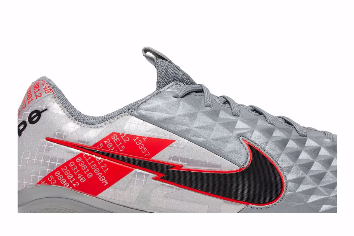 Nike Tiempo Legend 8 Elite FG Metallic Grey Crimson, view 3