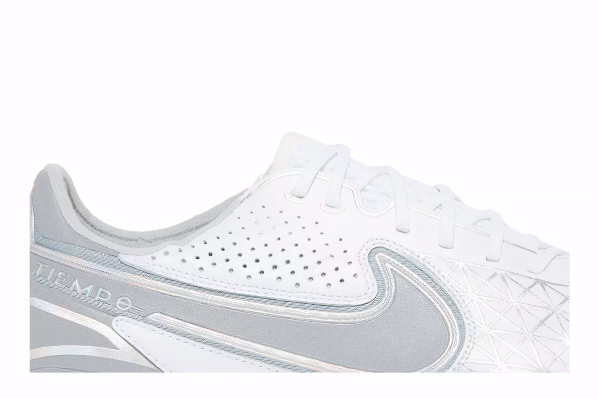 Nike Tiempo Legend 9 Elite SE FG Focus Pack, view 3