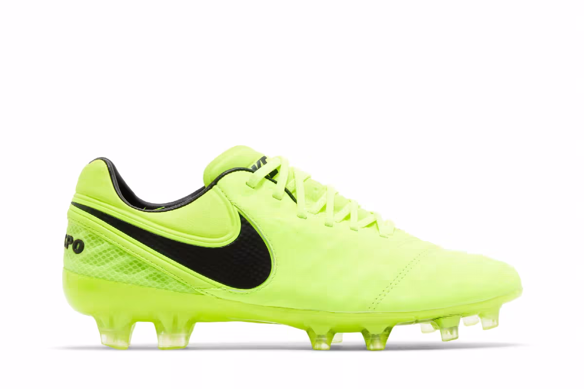 Nike Tiempo Legend 6 FG ACC Volt Black, view 2