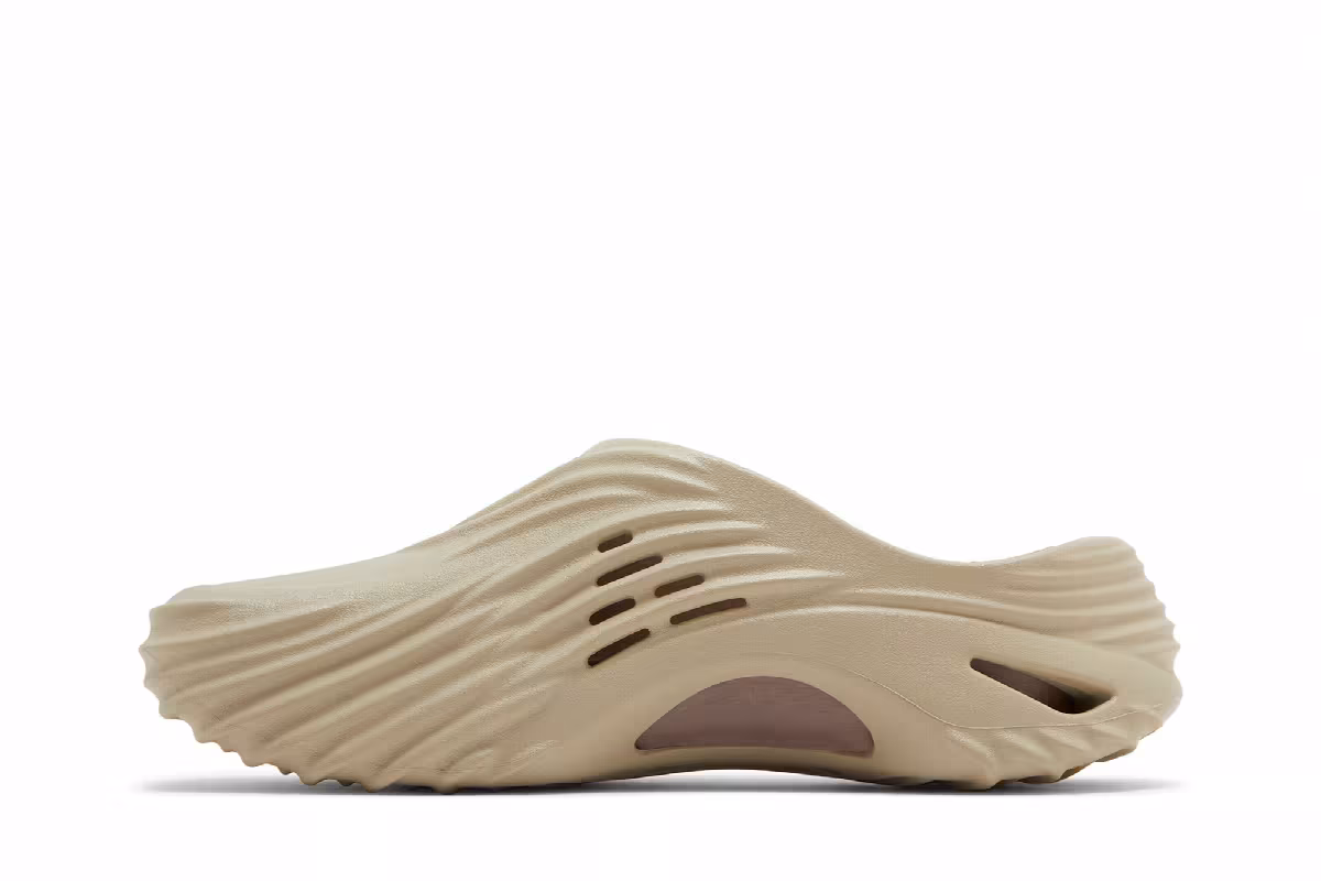 Crocs Echo Wave Moth, view 4