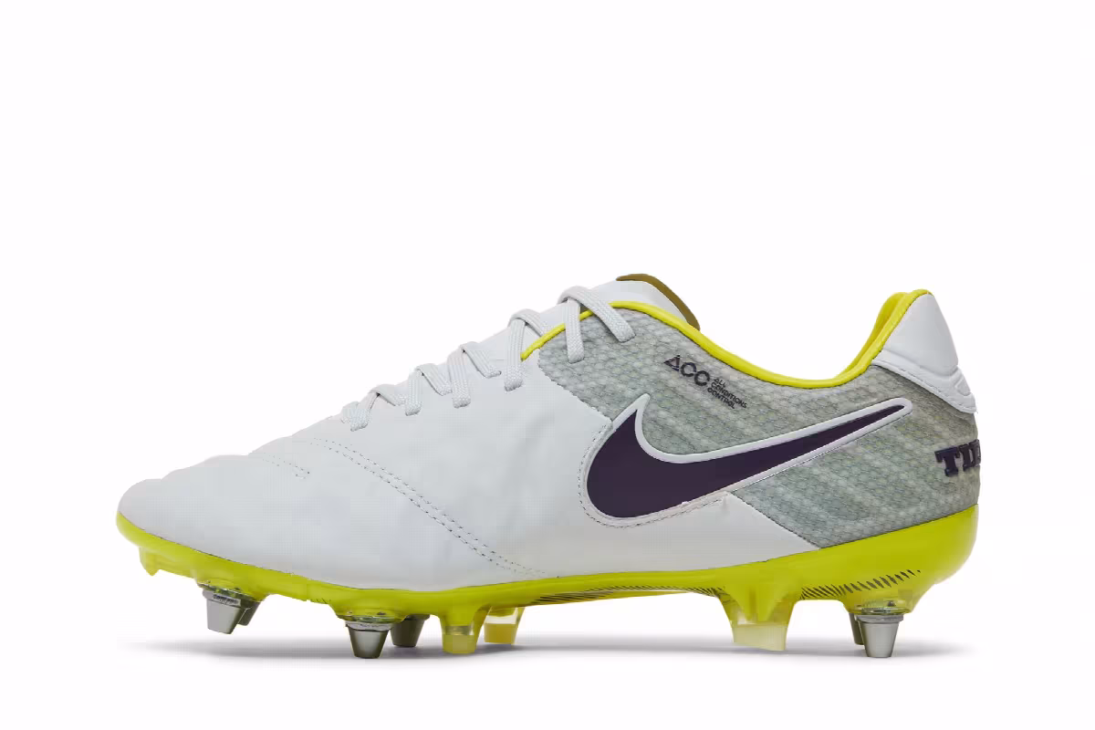 Nike Women's Tiempo Legend 6 SG Pro ACC Pure Platinum, view 4