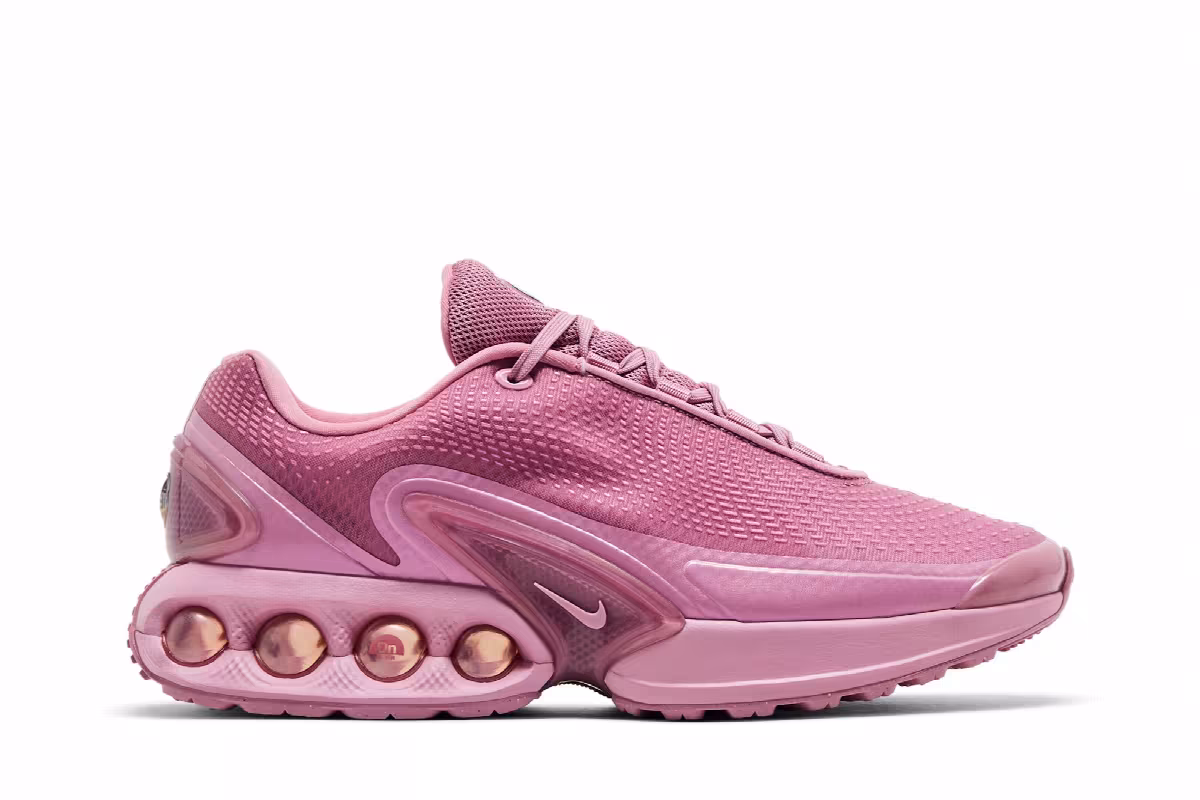 Nike Women's Air Max DN Elemental Pink, view 2