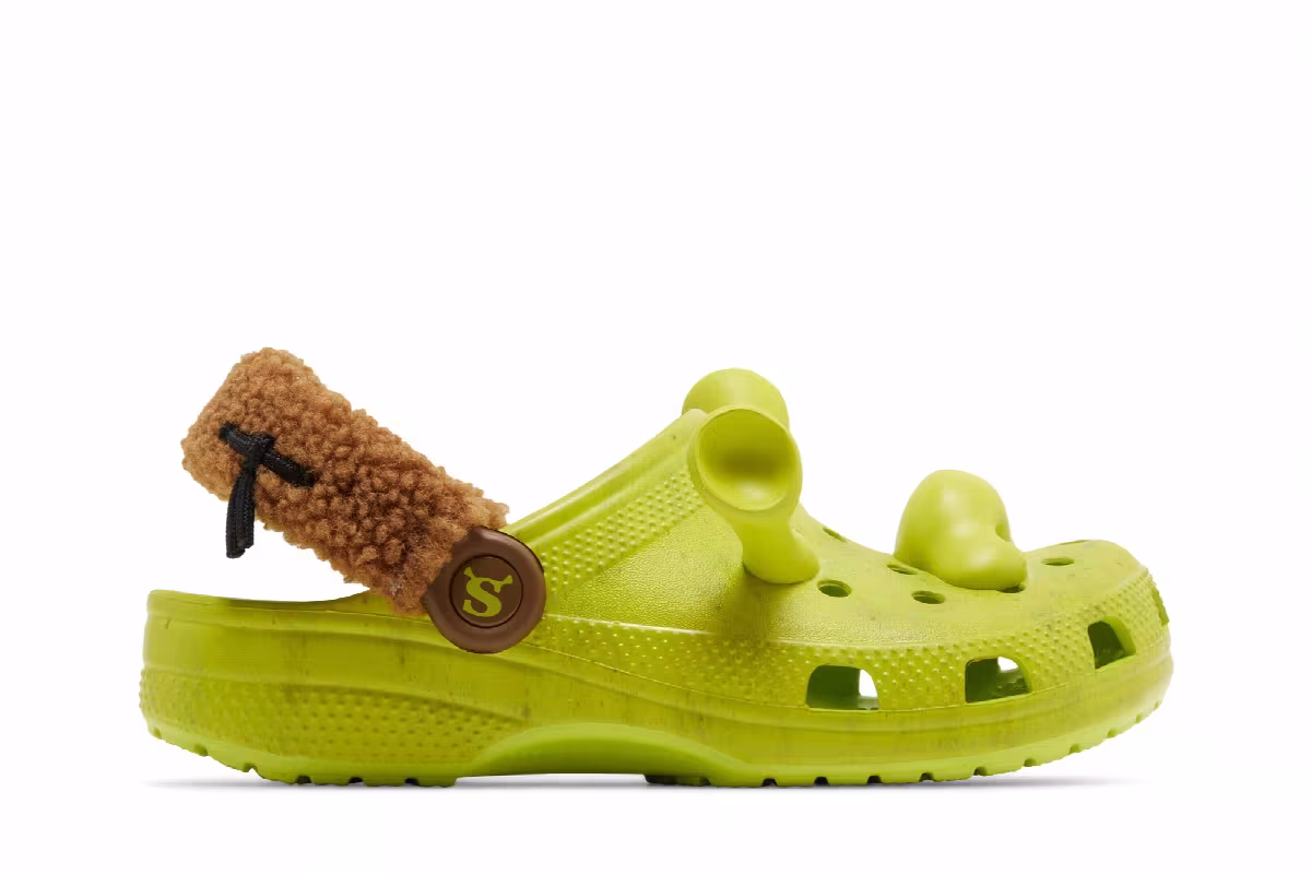 DreamWorks x Crocs Classic Clog Kids Shrek, view 2