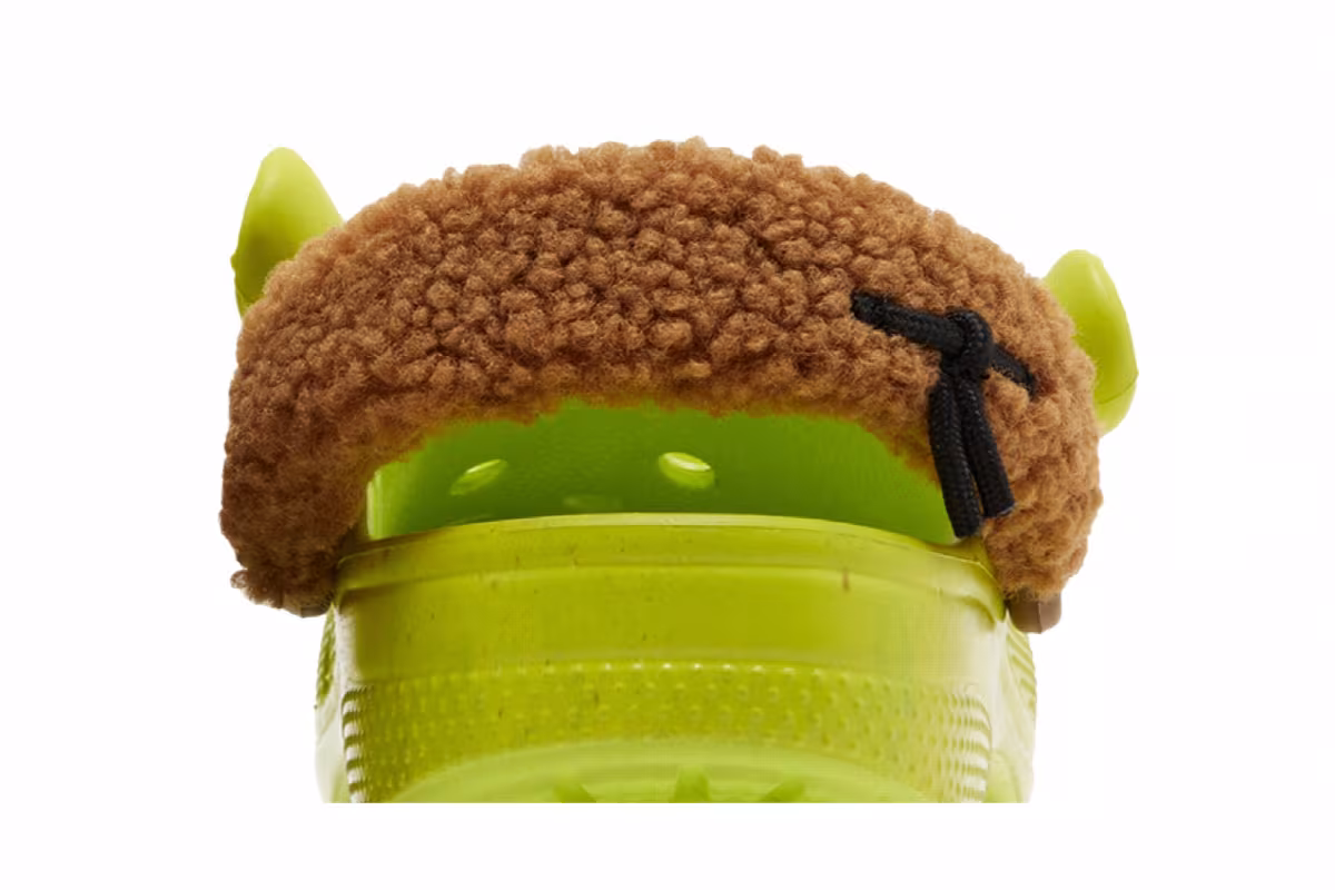 DreamWorks x Crocs Classic Clog Kids Shrek, view 8